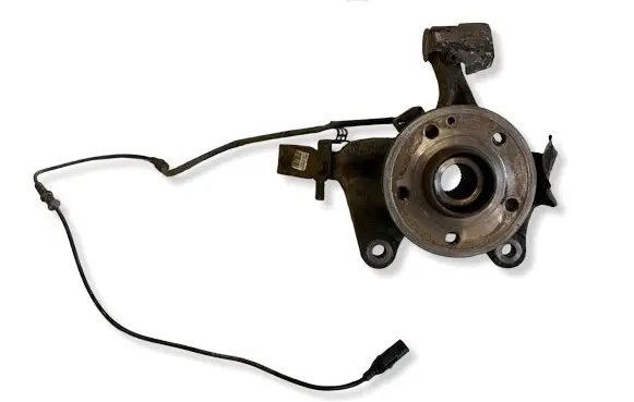 Mercedes-Benz Vito Viano W447 Front wheel hub A4473300020