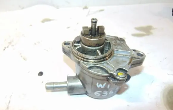 Mercedes-Benz ML W164 Vacuum pump A6282300065