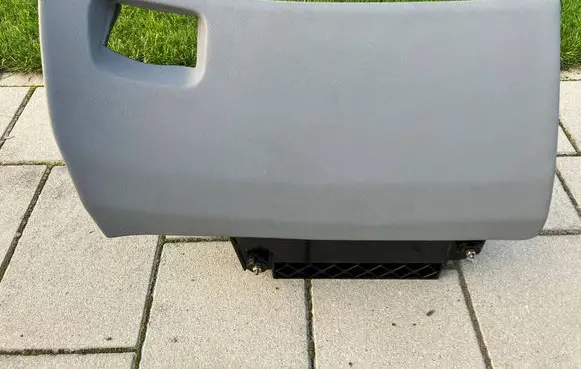 BMW 7 E38 Glove box 8125451 725300001 51168125451