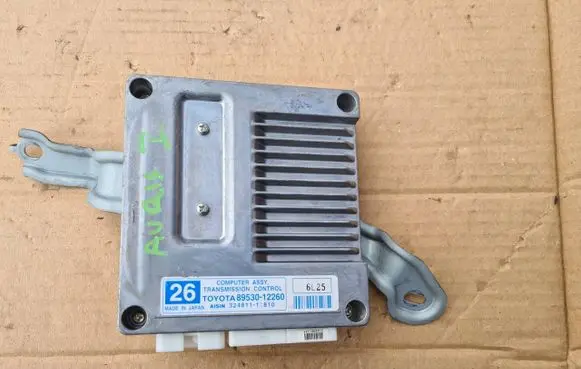Toyota Auris 150 Gearbox control unit/module 89530-12260