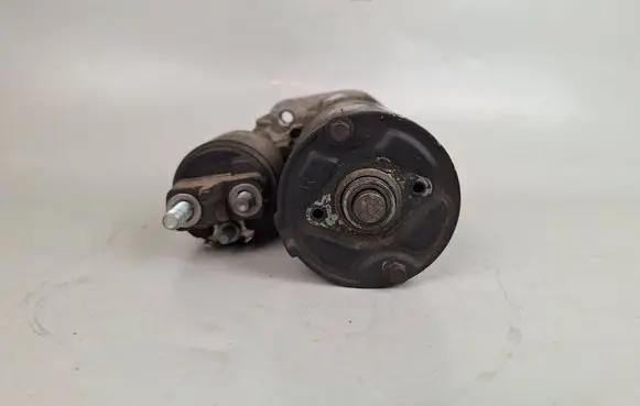 Mercedes-Benz GL X164 Starter motor A0061513701