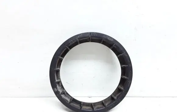 Volvo V70 In tank fuel pump screw locking ring/nut 8649739