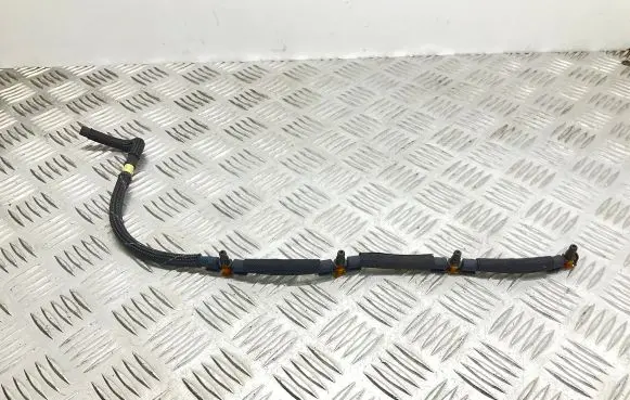 Audi Q3 8U Fuel return line/hose 1928301276