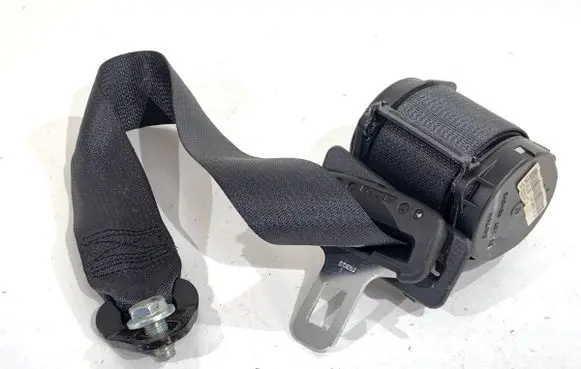 Nissan Qashqai Rear seatbelt 502MJ4C1JS