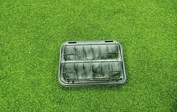 Renault Espace V (RFC) Quarter panel pressure vent 7700838358