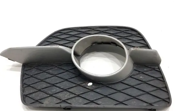 Front bumper lower grill