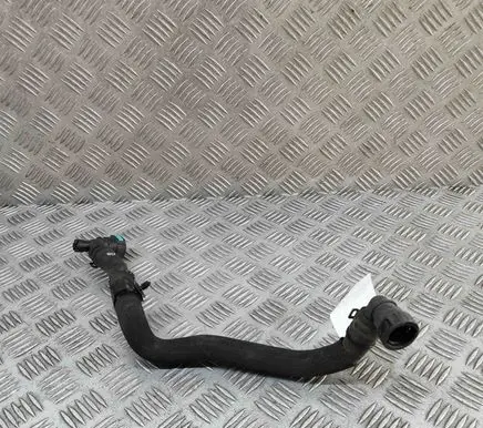 Jaguar F-Pace Engine coolant pipe/hose M8A28C424BB