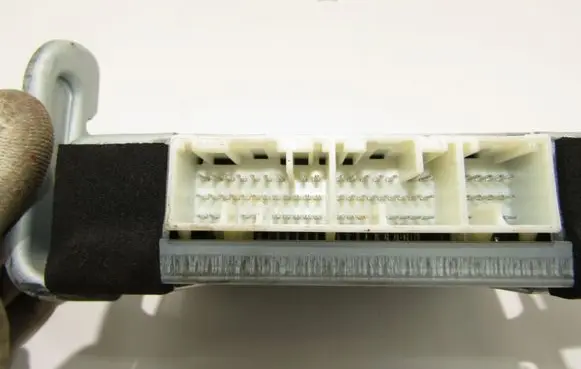 Mitsubishi Pajero Other control units/modules 8633A034