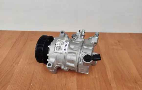 Audi A1 Air conditioning (A/C) compressor (pump) 5Q0820803L