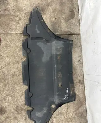 Audi A5 Sportback 8TA Engine splash shield/under tray 8K1863821H