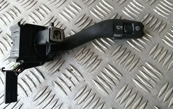 Audi TT TTS Mk2 Wiper control stalk 8P0953519C