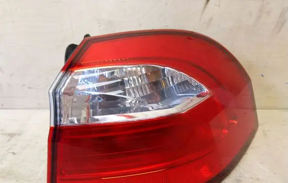 KIA Rio Rear/tail lights 924021W2R