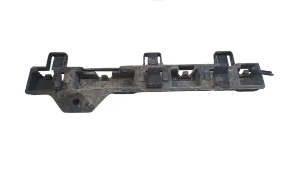 BMW 1 F20 F21 Front bumper mounting bracket 7240874