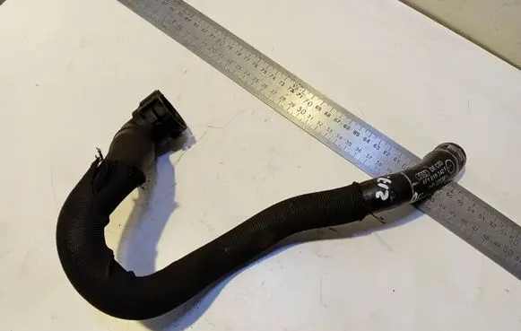 Audi A6 S6 C6 4F Engine coolant pipe/hose 4F1819342F