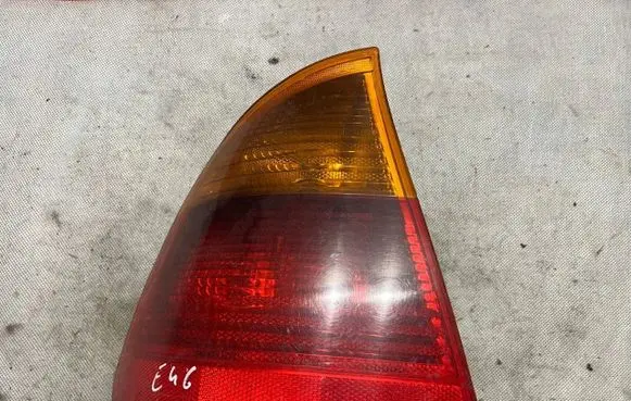 BMW 3 E46 Rear corner (parking) light 11618579895