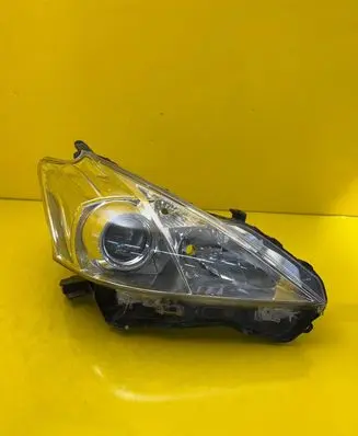 Toyota Prius+ (ZVW40) Headlight/headlamp ToyotaOE