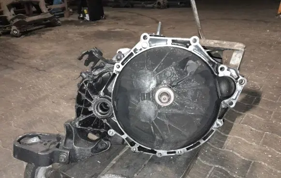 Ford S-MAX Manual 6 speed gearbox DG9R7F096ACC