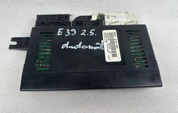 BMW 5 E39 Light module LCM 8377835 086946050 003199
