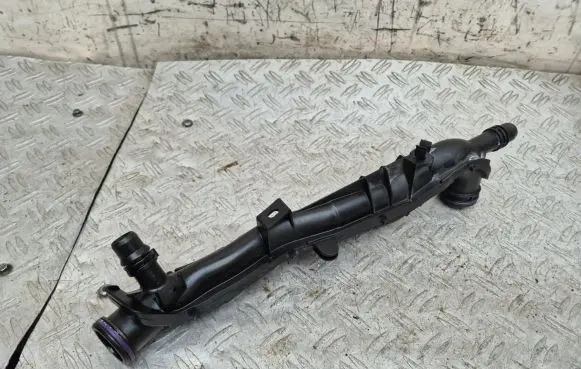 Peugeot 5008 II Engine coolant pipe/hose 9807502380