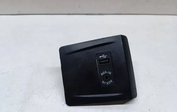USB socket connector