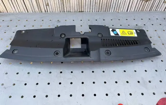 Honda CR-V Radiator trim 71125TLA