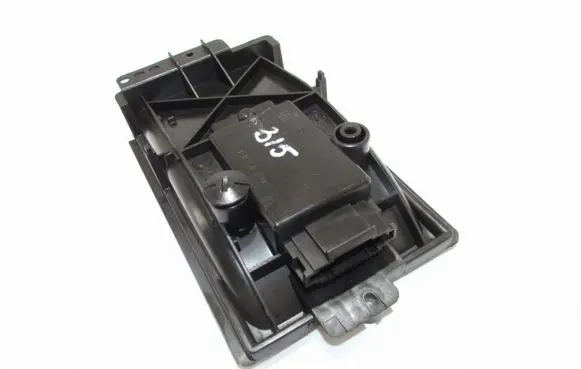 Skoda Octavia Mk1 (1U) Heater blower fan relay VALEO