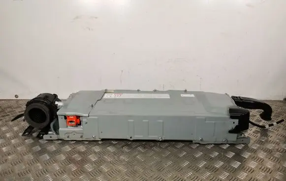 Toyota C-HR I Hybrid / electric car battery G928047150