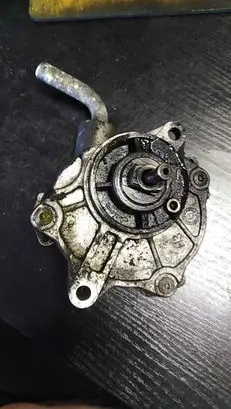 Mercedes-Benz C W203 Vacuum pump A6112300065