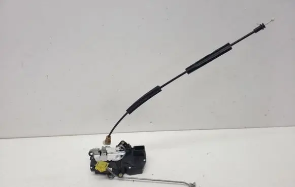 Chevrolet Captiva Front door lock 16891205 16890288