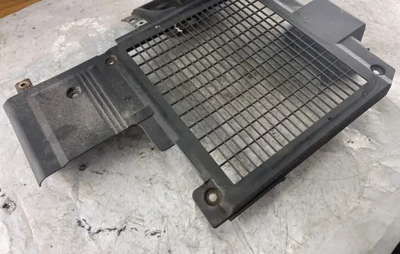 Toyota Land Cruiser (J120) Engine cover (trim) 179433002