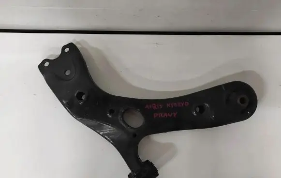 Toyota Auris E180 Front lower control arm/wishbone
