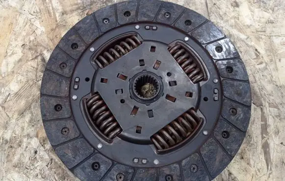 Ford Focus Clutch pressure plate DP76448A
