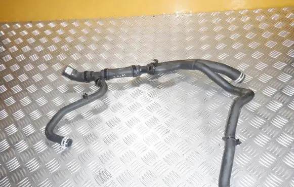 Smart ForFour II W453 Engine coolant pipe/hose A4535011082