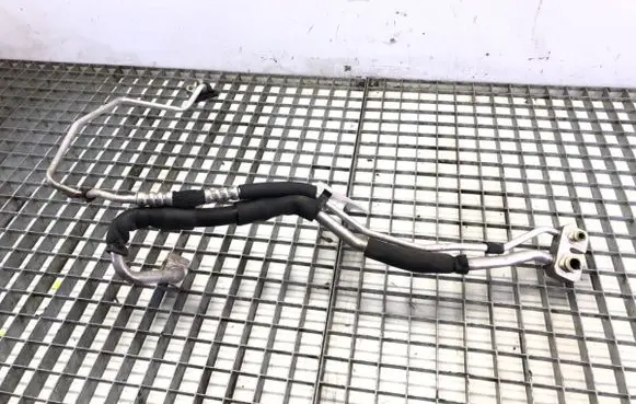 Air conditioning (A/C) pipe/hose