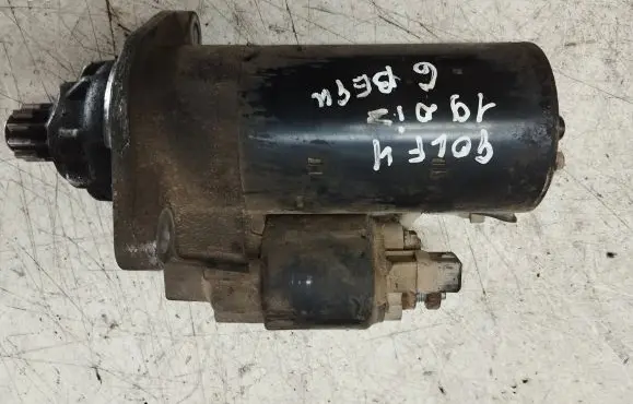 Volkswagen Golf IV Starter motor 1005821035