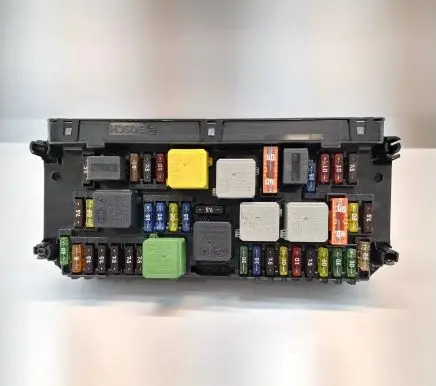 Mercedes-Benz E W212 Fuse box set A2129006924