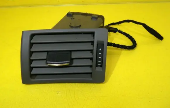 Audi A4 S4 B6 8E 8H Dashboard side air vent grill/cover trim 4383-01