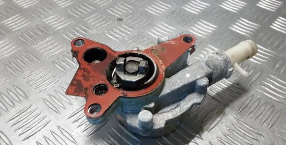 Vacuum pump