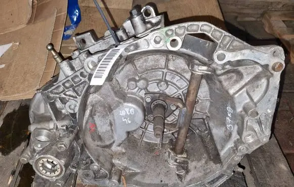 Peugeot Expert Manual 5 speed gearbox 20tb46