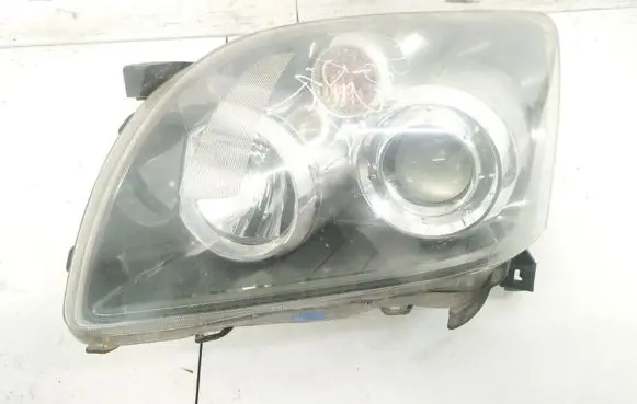 Toyota Avensis T250 Headlight/headlamp