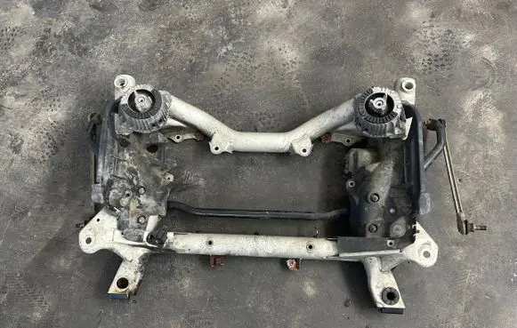 Mercedes-Benz CLS C218 X218 Front subframe