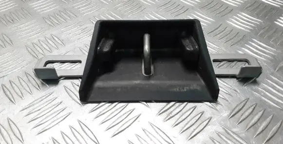 Volvo XC40 Loading door lock loop/hook striker 31484517