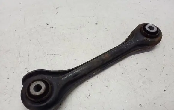 Rear control arm
