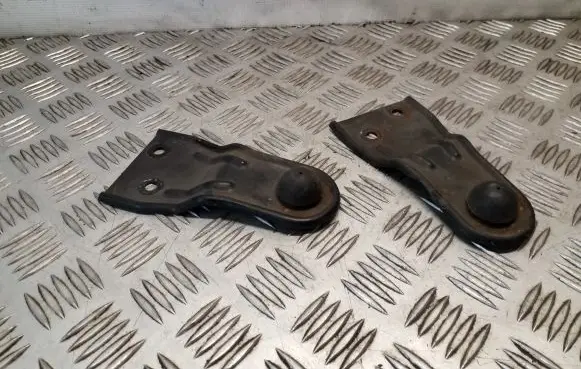 Hyundai Terracan Radiator mount bracket 25322H1301