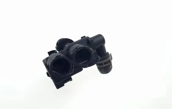 Mercedes-Benz E W211 Coolant heater control valve A2118320584