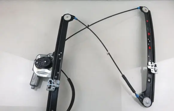 BMW X5 E53 Front door window regulator with motor 8243803S