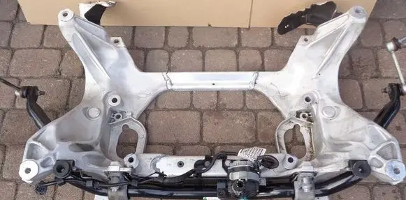 Maserati Levante Front subframe 670102652