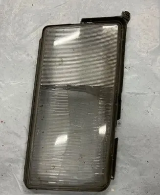 Mercedes-Benz 190 W201 Headlight lense 12709400RE