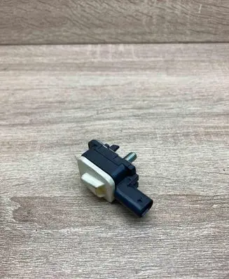 BMW 3 F30 F35 F31 Airbag deployment crash/impact sensor 9217711 713151201