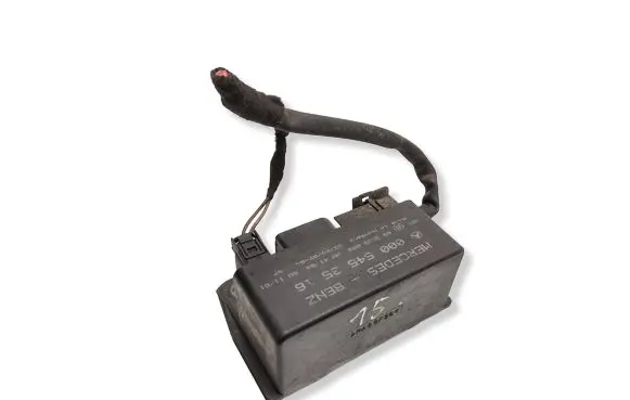 Mercedes-Benz Vito Viano W639 Glow plug pre-heat relay 0005453516